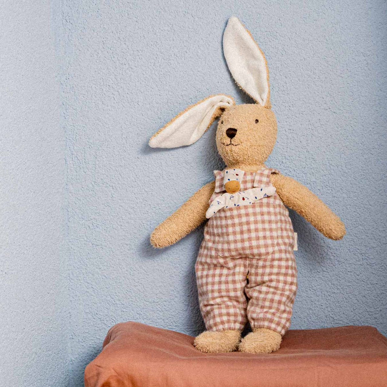 HUGO Hase stehend HUGO Hase stehend