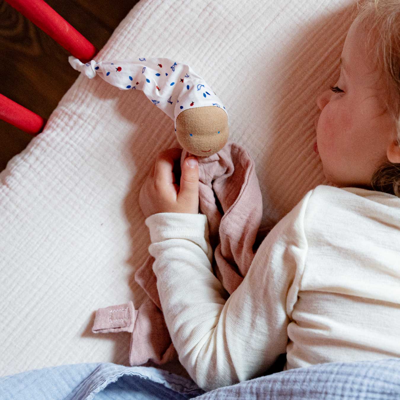 Waldorfwichtel groß rose Waldorfwichtel groß rose