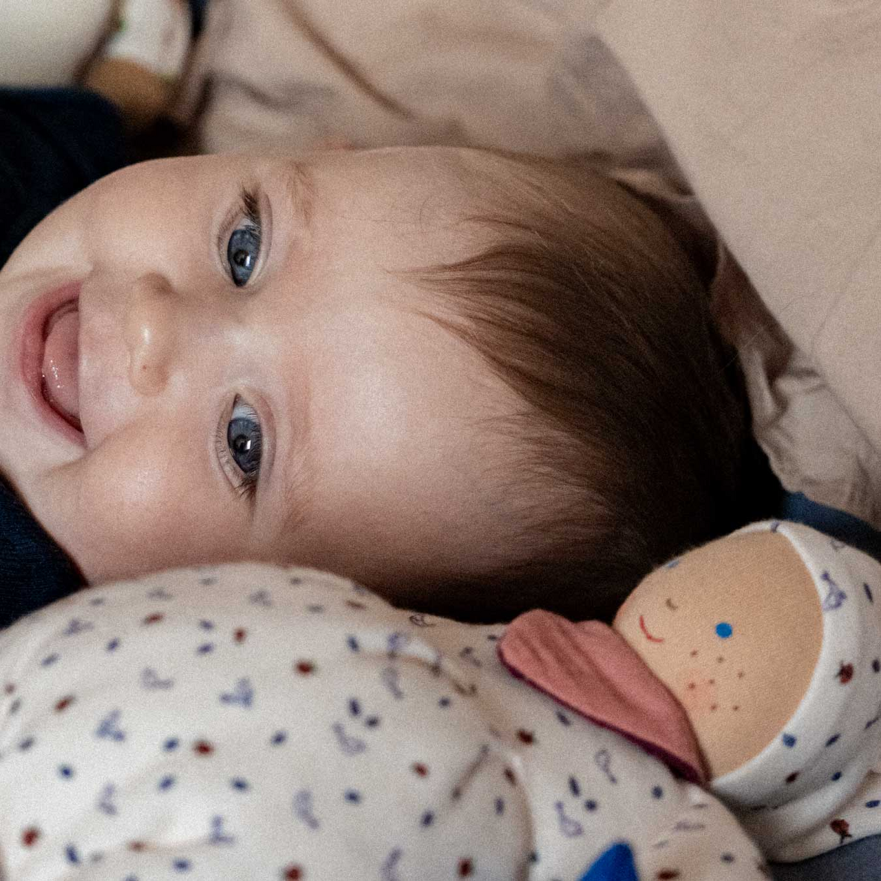 Stoffpuppe – Bauernhof-Freund Stoffpuppe – Bauernhof-Freund